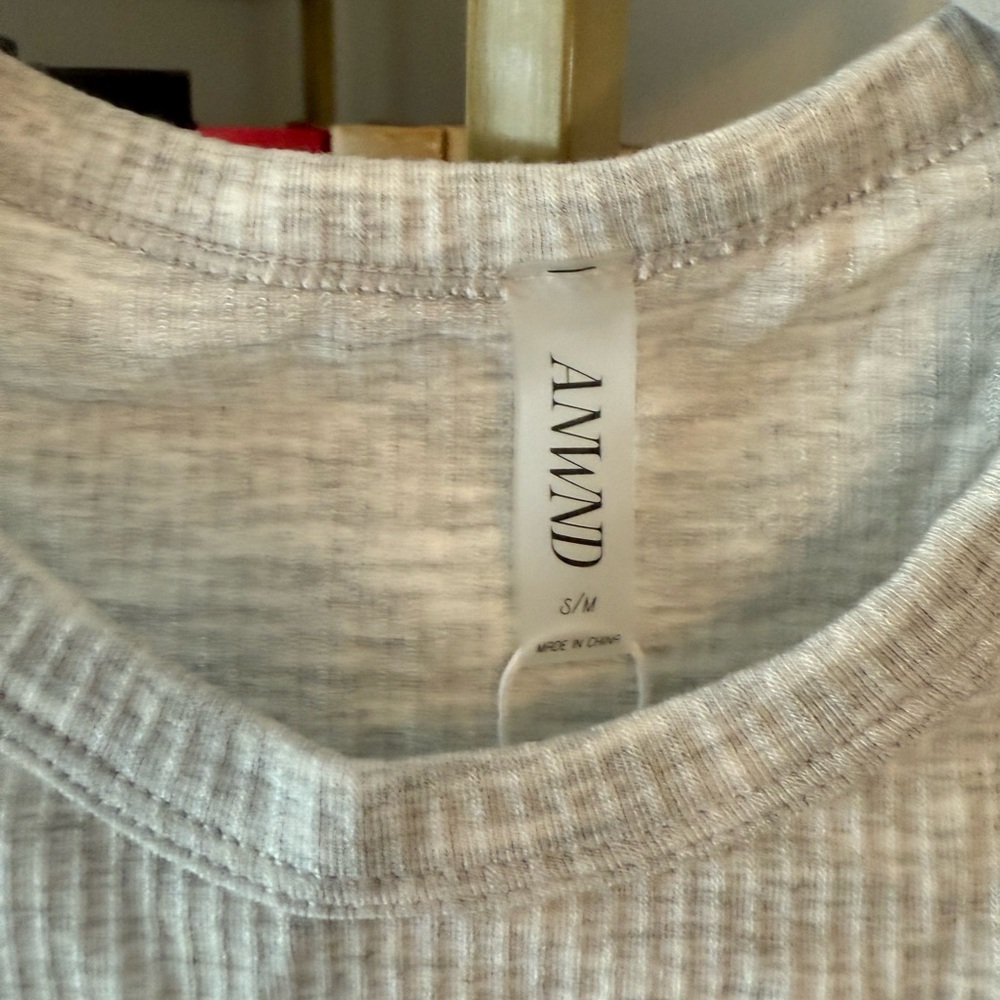 NWT Light Gray Ribbed Tank Top - Picture 2 of 9